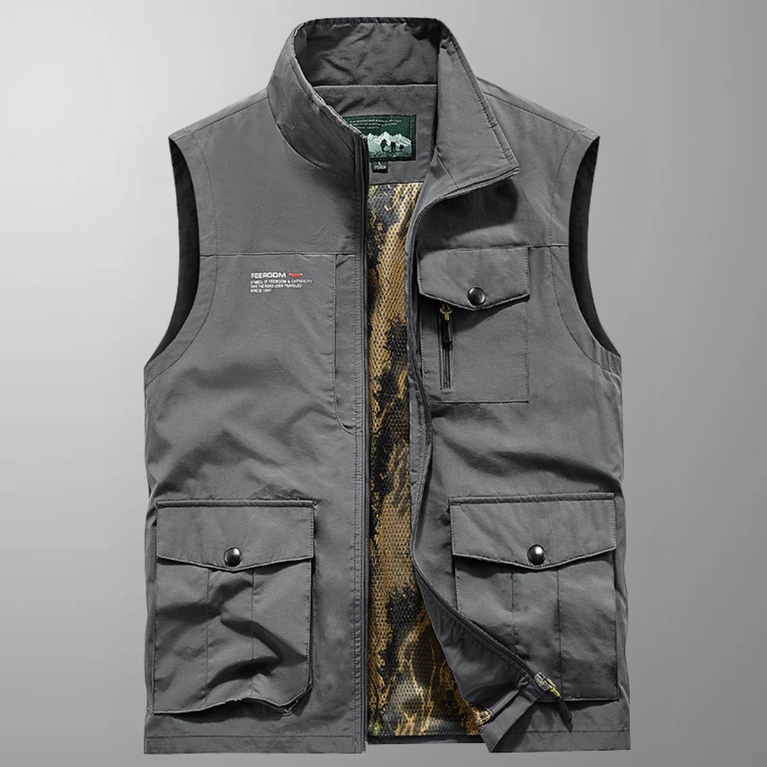 John - Multi-Pocket Breathable Outdoor Cargo Vest