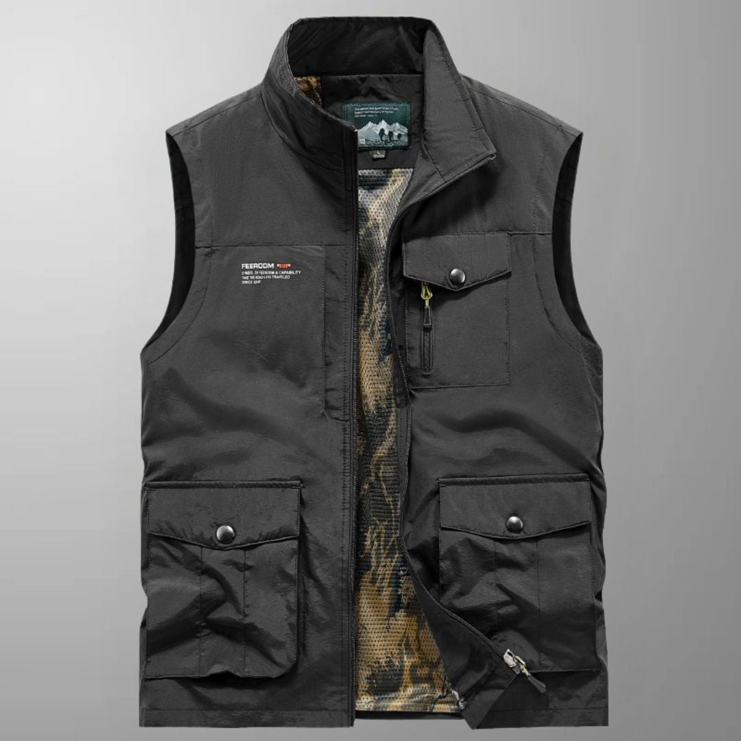 John - Multi-Pocket Breathable Outdoor Cargo Vest